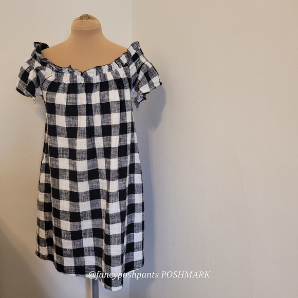 ANTHRO Corey Lynn Calter bloggers fav! off-shoulder gingham summer dress pockets - Picture 17 of 17